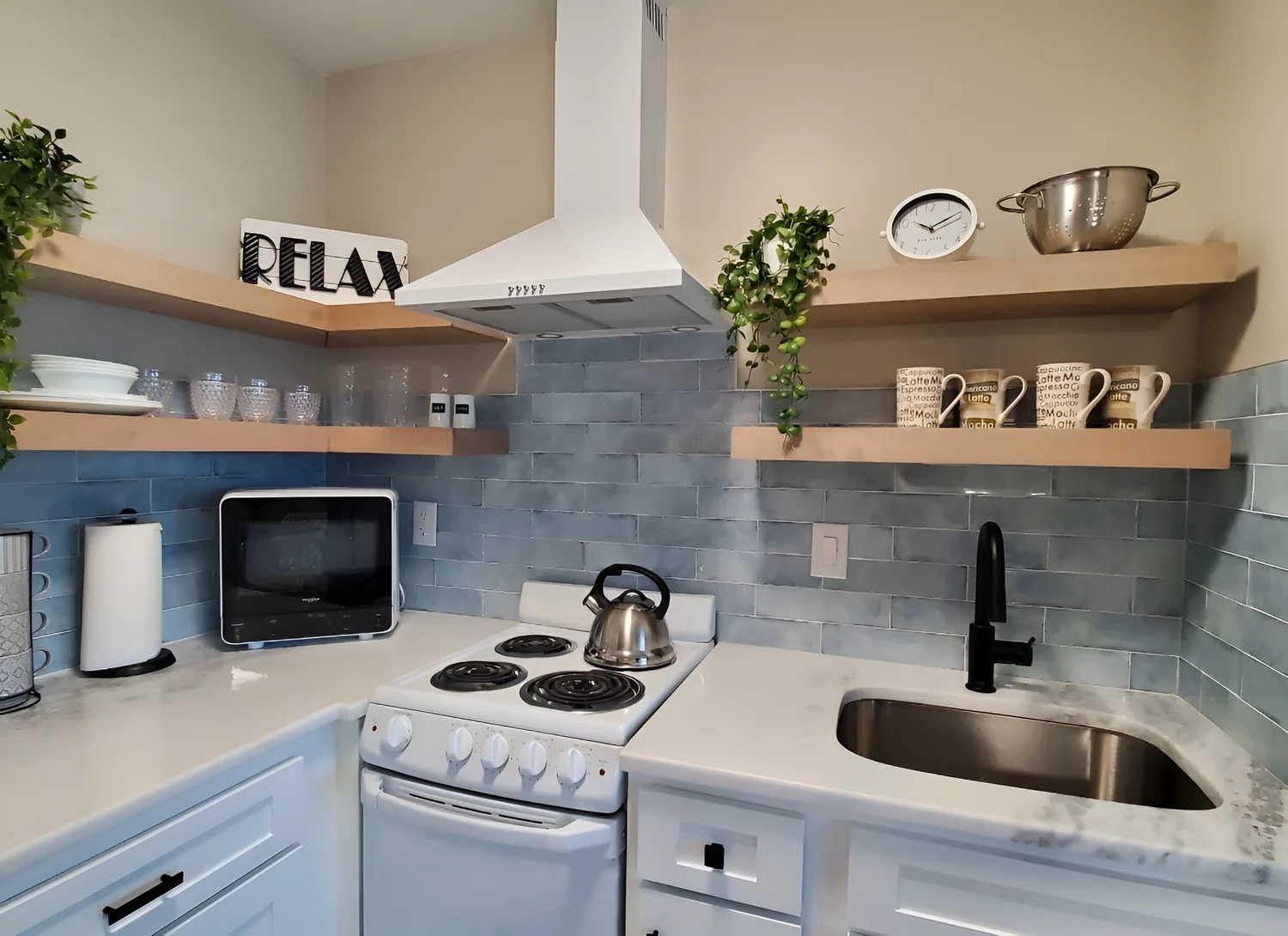Corner Floating Shelves vs Corner Cabinets